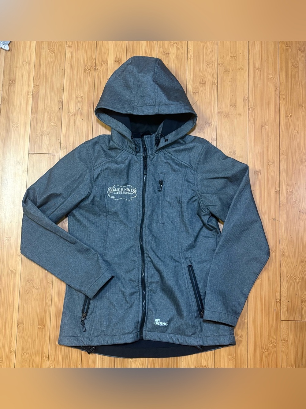 Berne Womens Small Softshell Hooded Work Jacket Charcoal Gray Herringbone